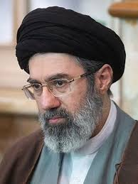 QUEM É MOJTABA KHAMENEI, NOVO LÍDER DO IRÃ