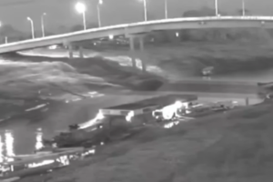VÍDEO FLAGRA MOMENTO EXATO DE COLAPSO DE PONTE NO ACRE