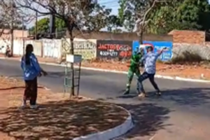 VÍDEO MOSTRA AGRESSÃO A TRABALHADORES DA LIMPEZA URBANA NA CAPITAL GOIANA