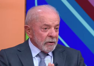 APÓS 15 SESSÕES DE RADIOTERAPIA, LULA ANUNCIA QUE ESTÁ CURADO DE CÂNCER DE PELE